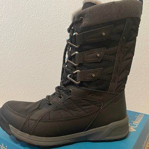 Columbia Meadows Omni-Heat 3D boot.